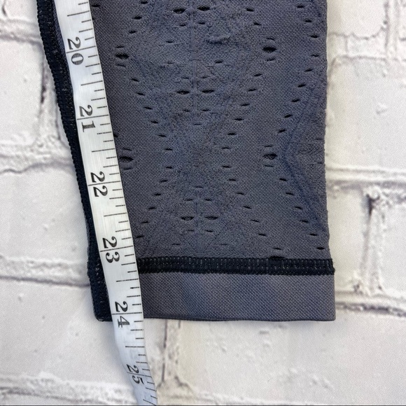 Pink SPORT by Victorias Secret Ombré  Black Gray Seamless Tights Leggings size S - Picture 10 of 10